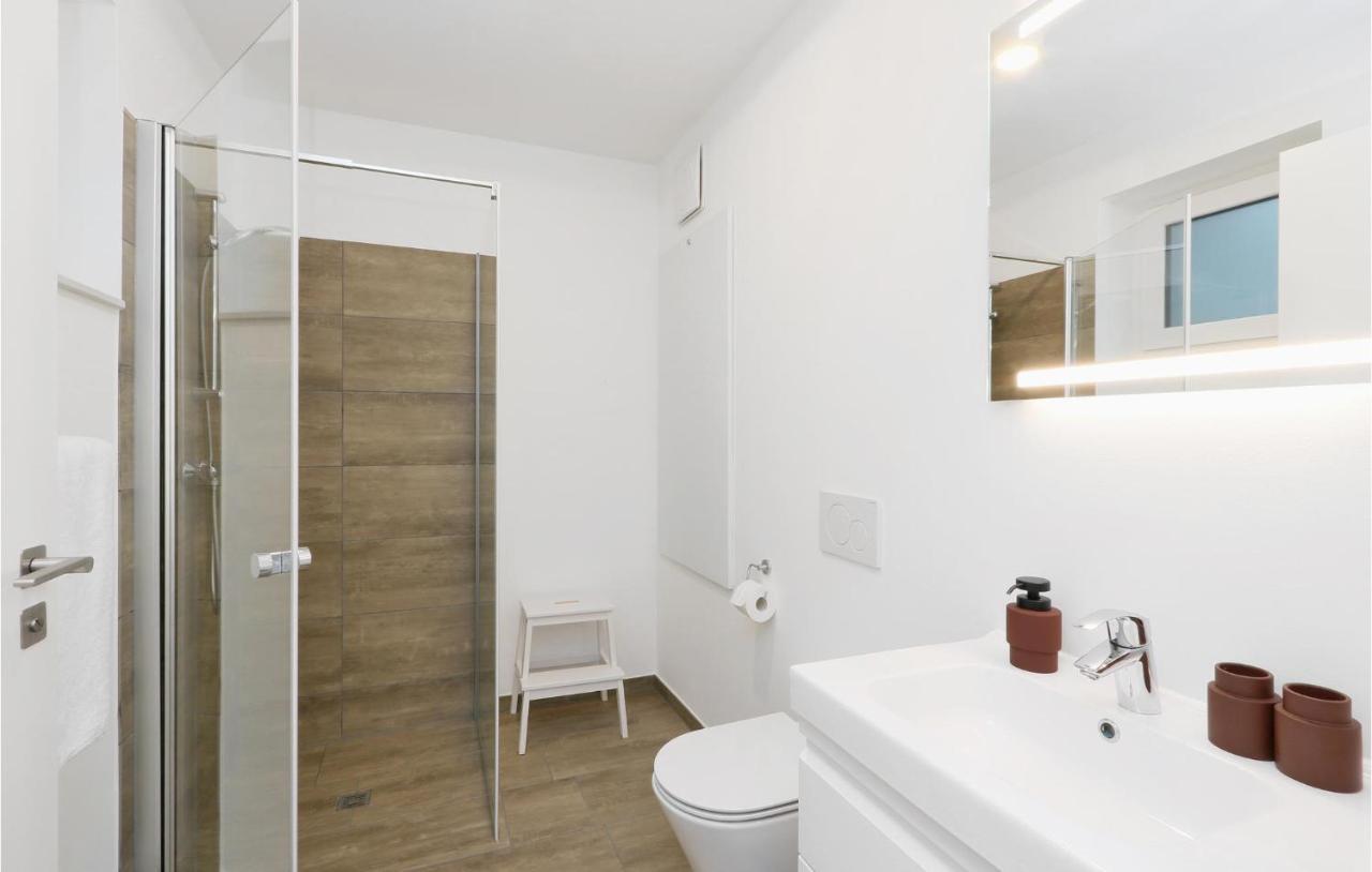 Gorgeous Apartment In Lembruch-Duemmer See Exterior foto